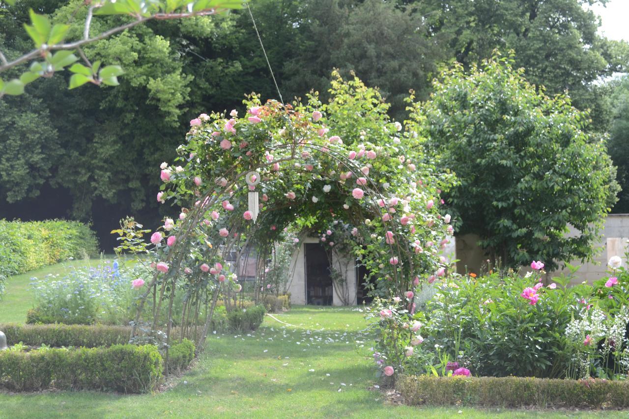 La Maison Du Potager De Mazieres Sainte-Solange Exterior foto